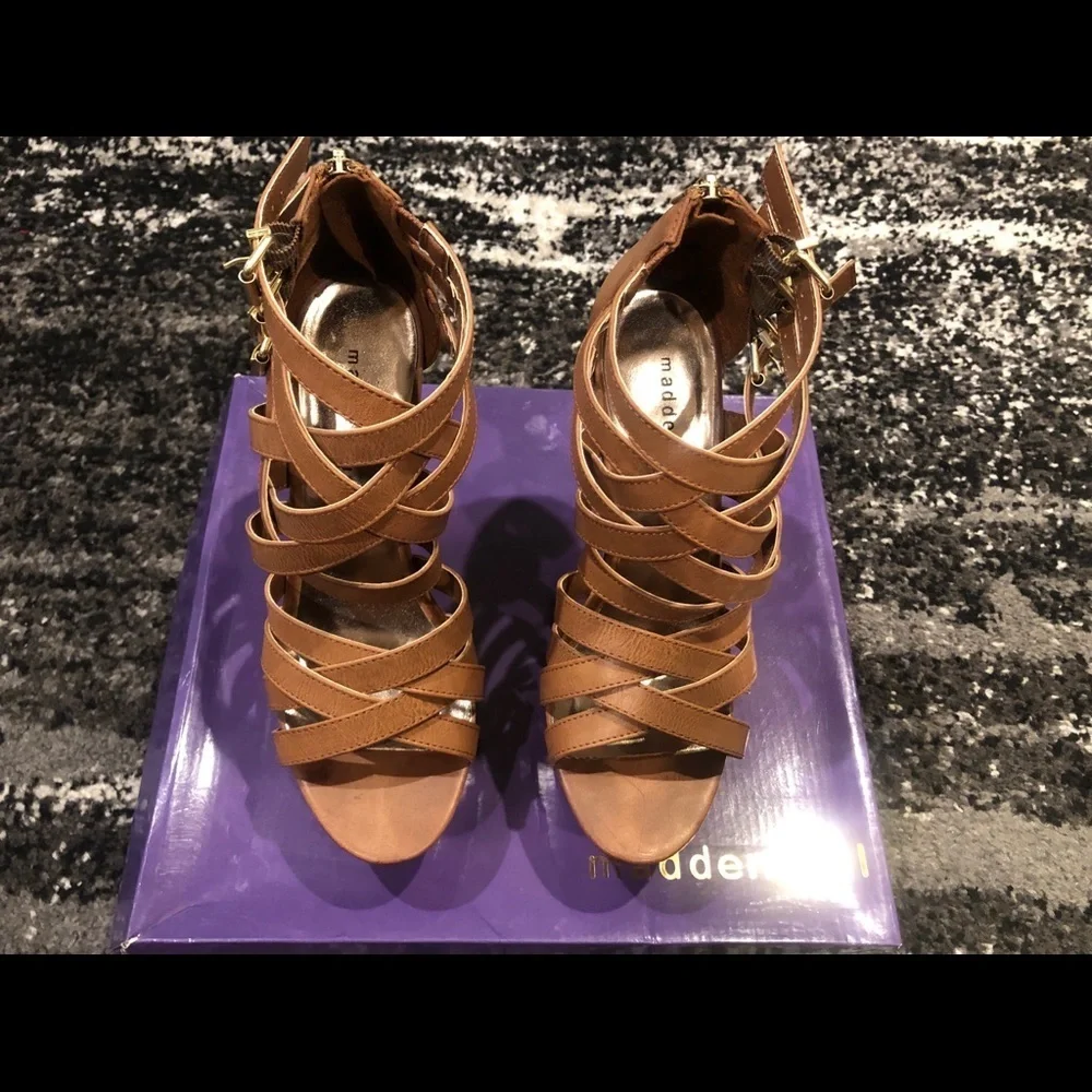 Kendall + Kylie Madden Girl Wedges